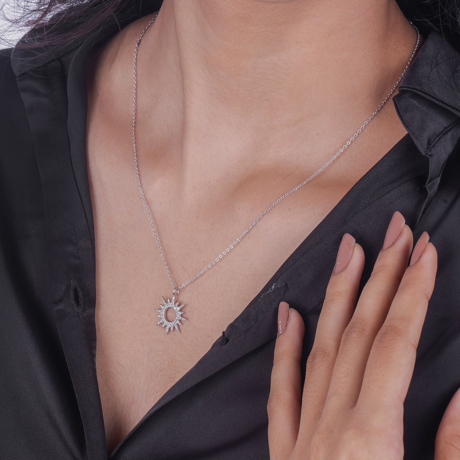 14k Yg Diamond Starburst Necklace - Necklaces